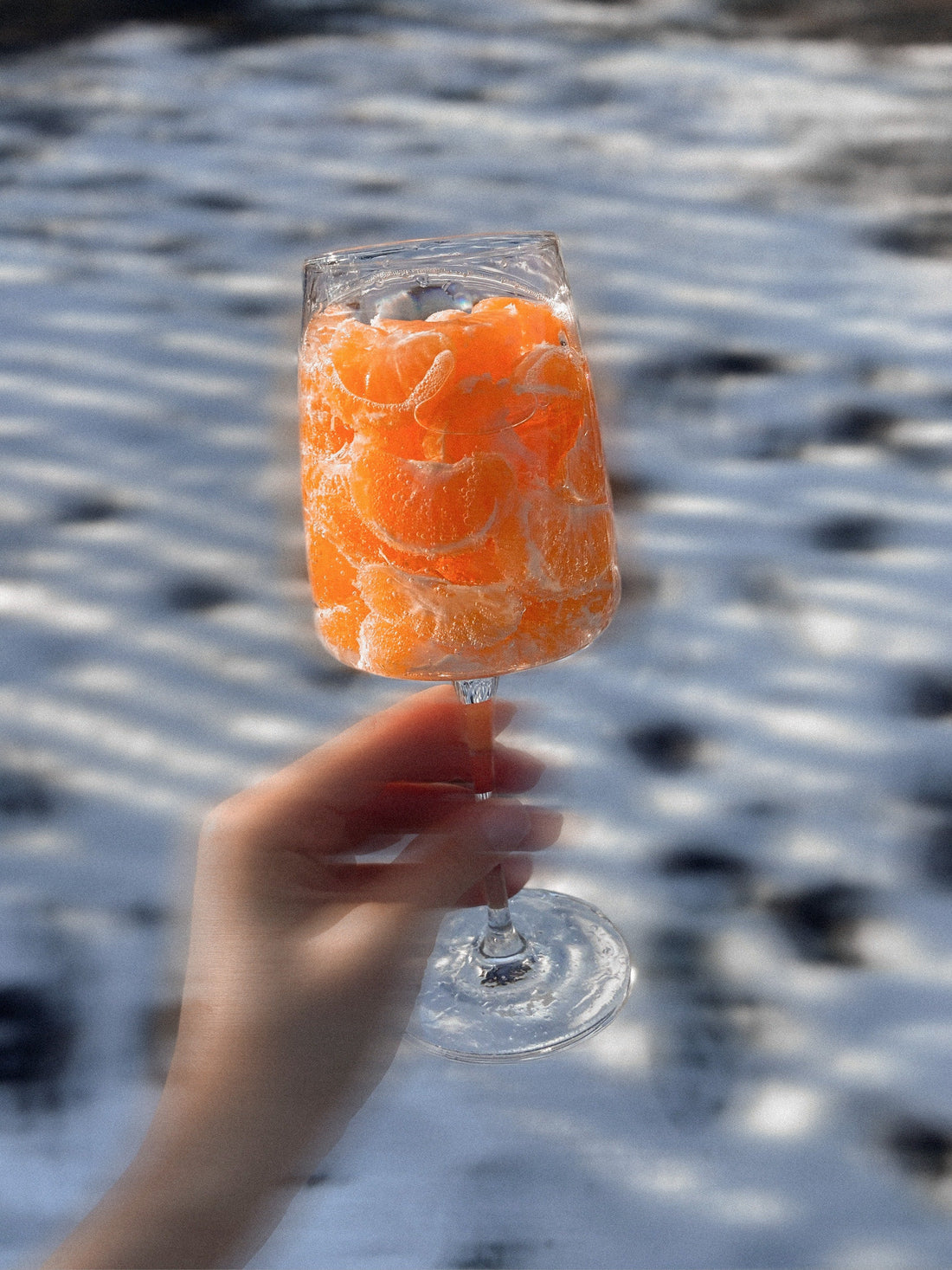 Sip & Splash: Poolside Cocktails to Elevate Your Summer - b.Ready hangover Gummies